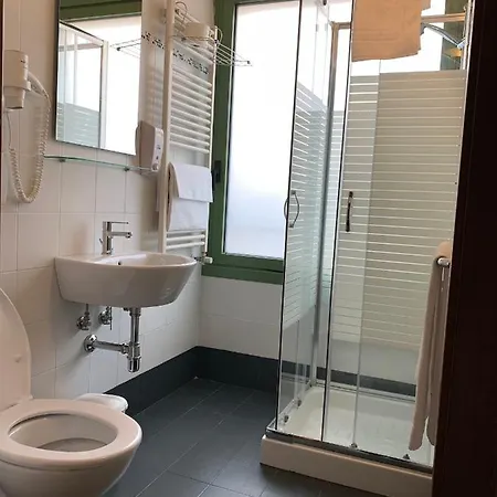 Apartment Random At Our Choice Located In Palazzo Rosselli 55 Florence