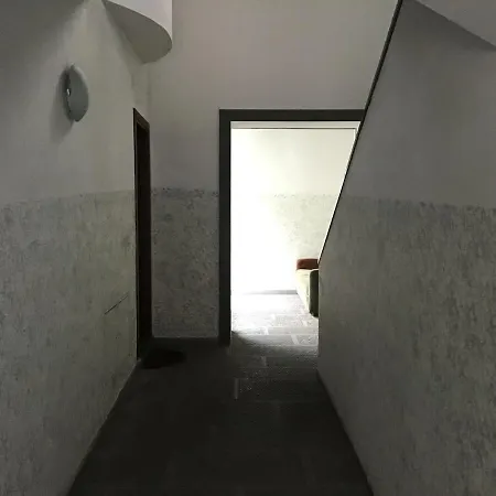 Random At Our Choice Located In Palazzo Rosselli 55 Apartment *