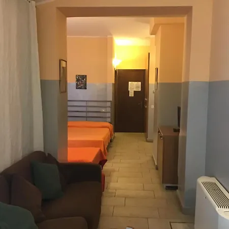 Random At Our Choice Located In Palazzo Rosselli 55 *