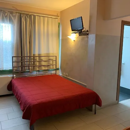 Apartment Random At Our Choice Located In Palazzo Rosselli 55 Florence